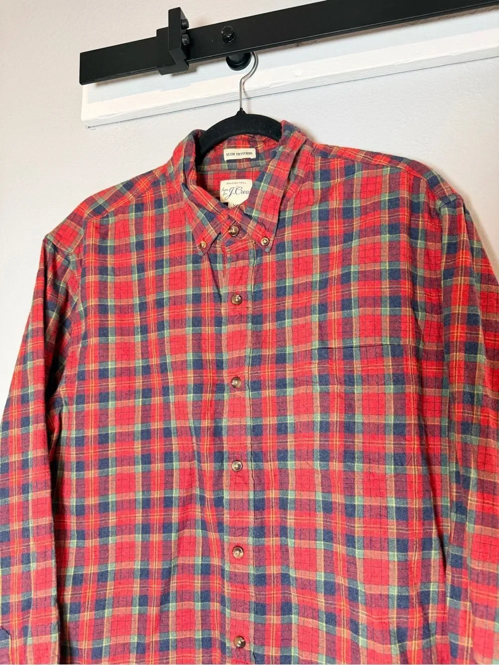 J. Crew Men's Red Plaid Button Down Flannel Shirt Size XL Slim Untucked